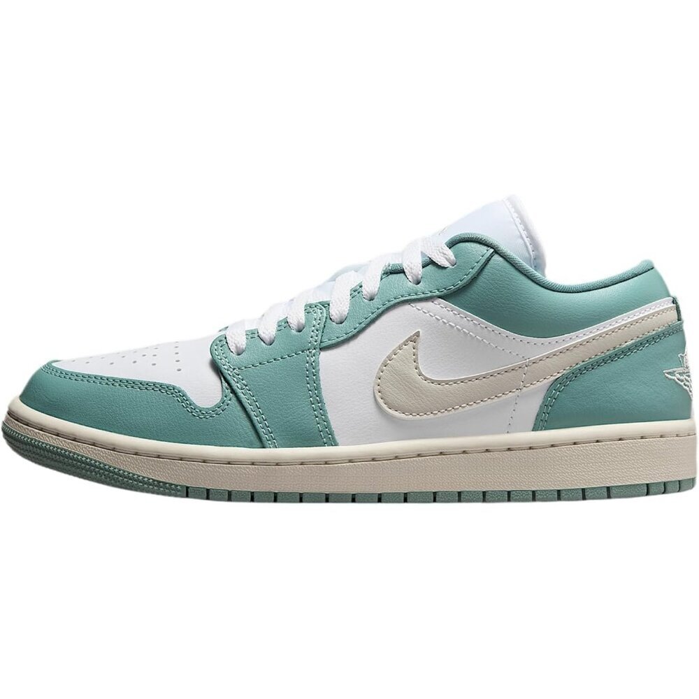 Women's Air Jordan 1 Low-Top Shoes